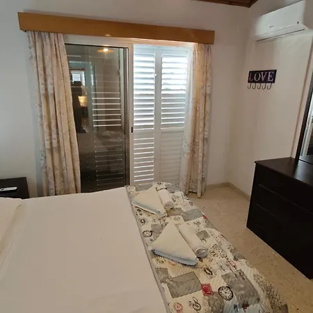 Comfortable 2br Seaside House & Free Parking