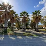 Apartamento Comfortable 2br Seaside House & Free Parking
