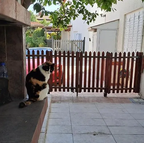 דירה Comfortable 2br Seaside House & Free Parking